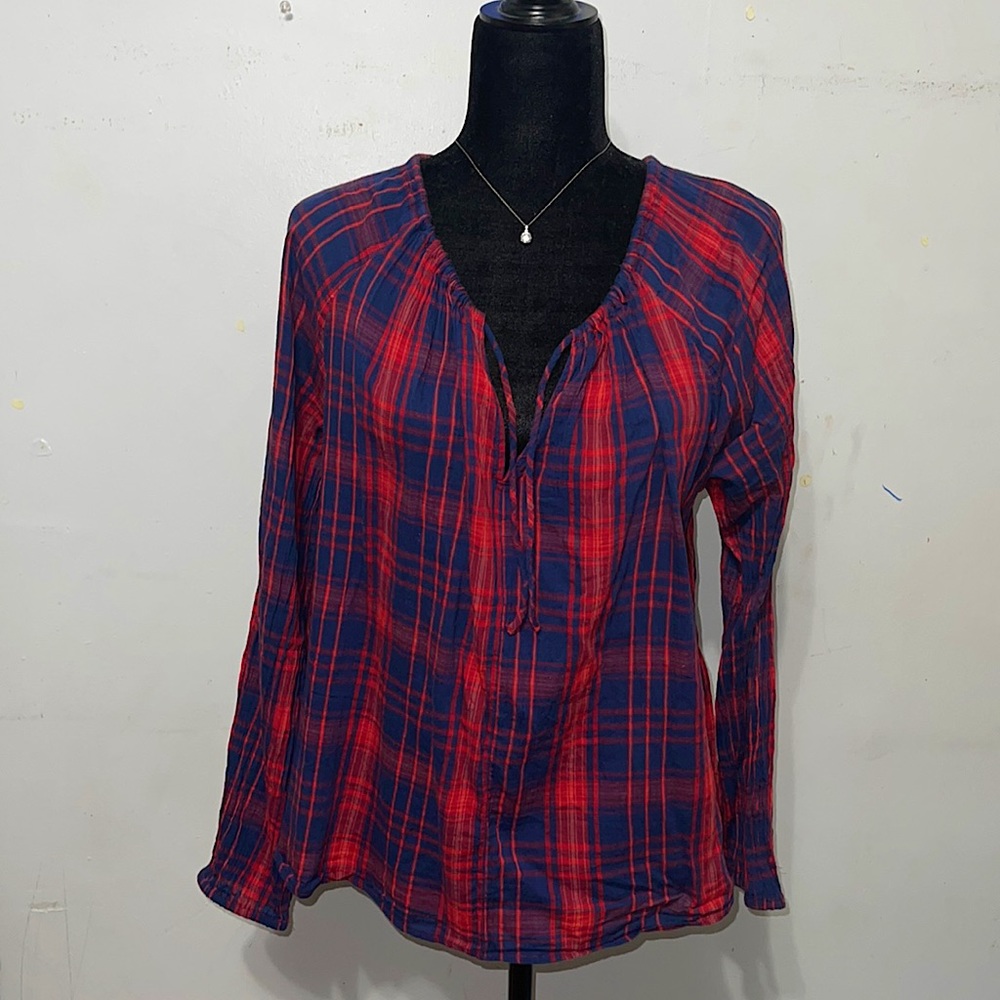 Chic Plaid Long Sleeve Blouse 🍷🍎